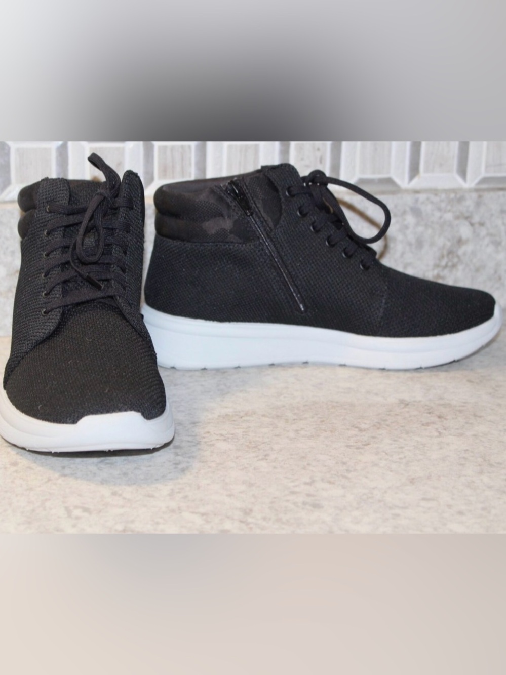 Clark’s Cloud Steppers Black Camo High-Top Lightweight Sneakers with White Sole